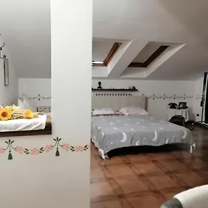 Konukevi La Stanza Dello Scirocco