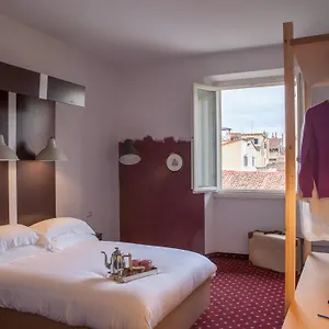 Dome Otel