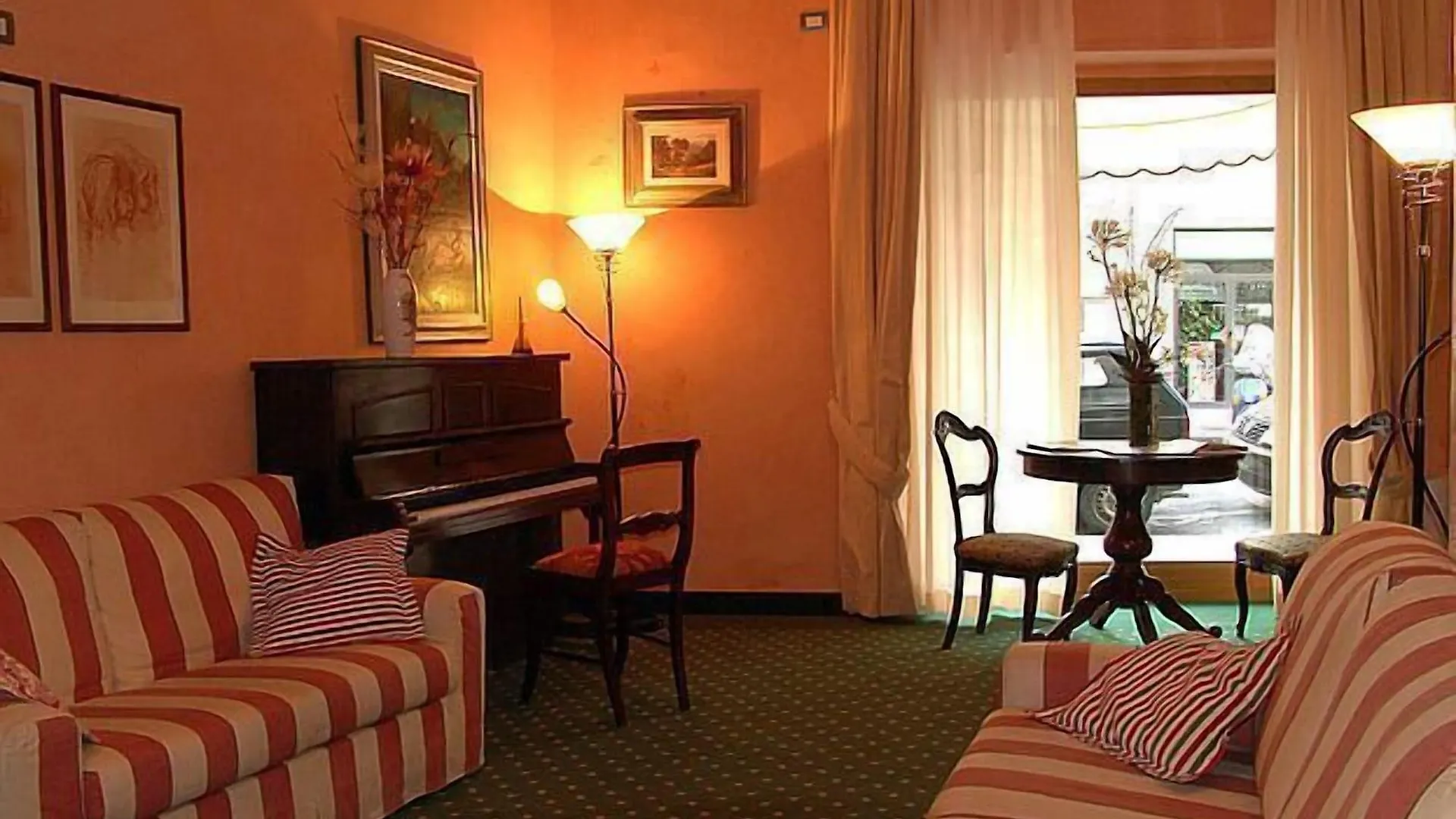 Hotel Arizona Floransa