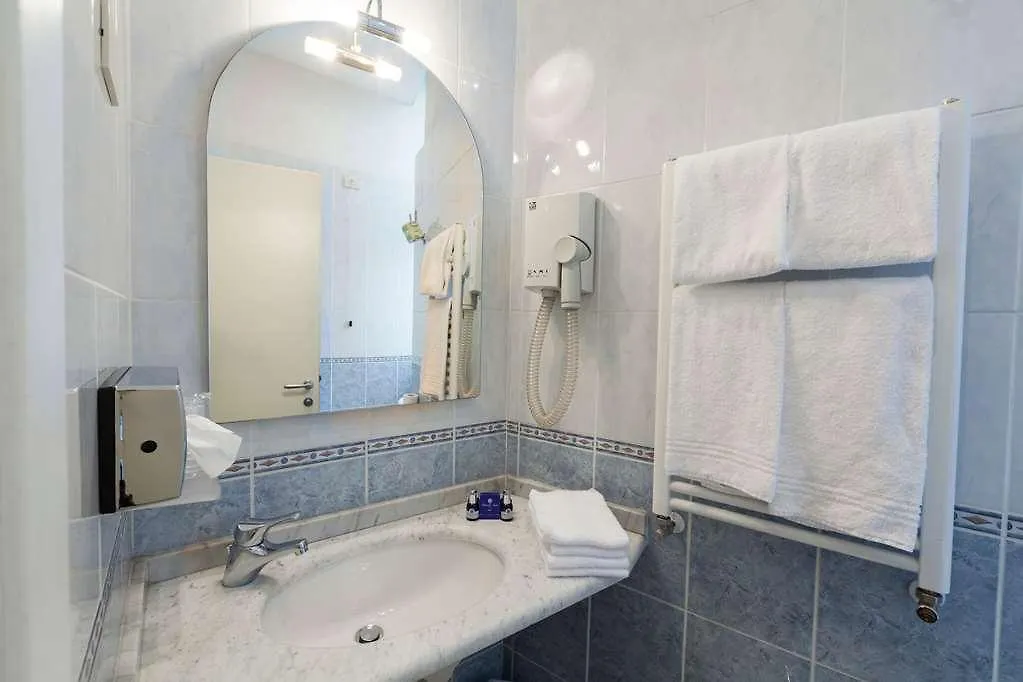 Hotel Arizona Floransa 3*,  İtalya